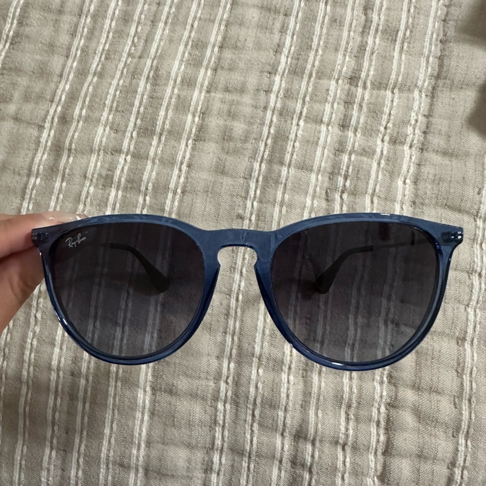 NEW Ray-bans Erika - Picture 2 of 4